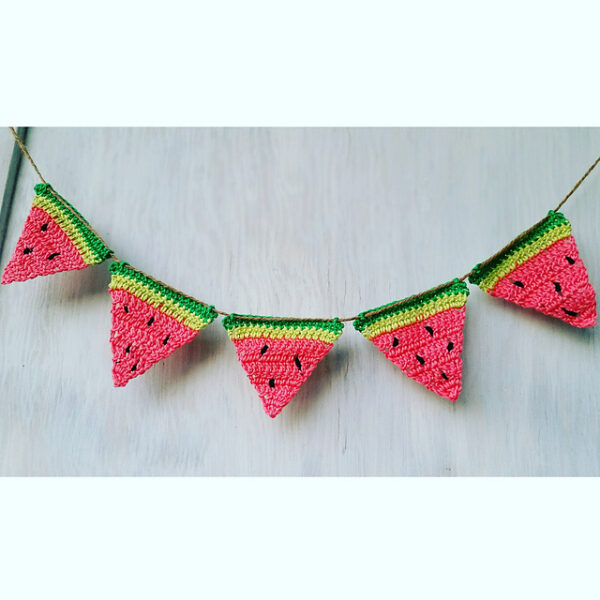 patron de crochet gratuit Sweet Watermelon Bunting par Alia Bland